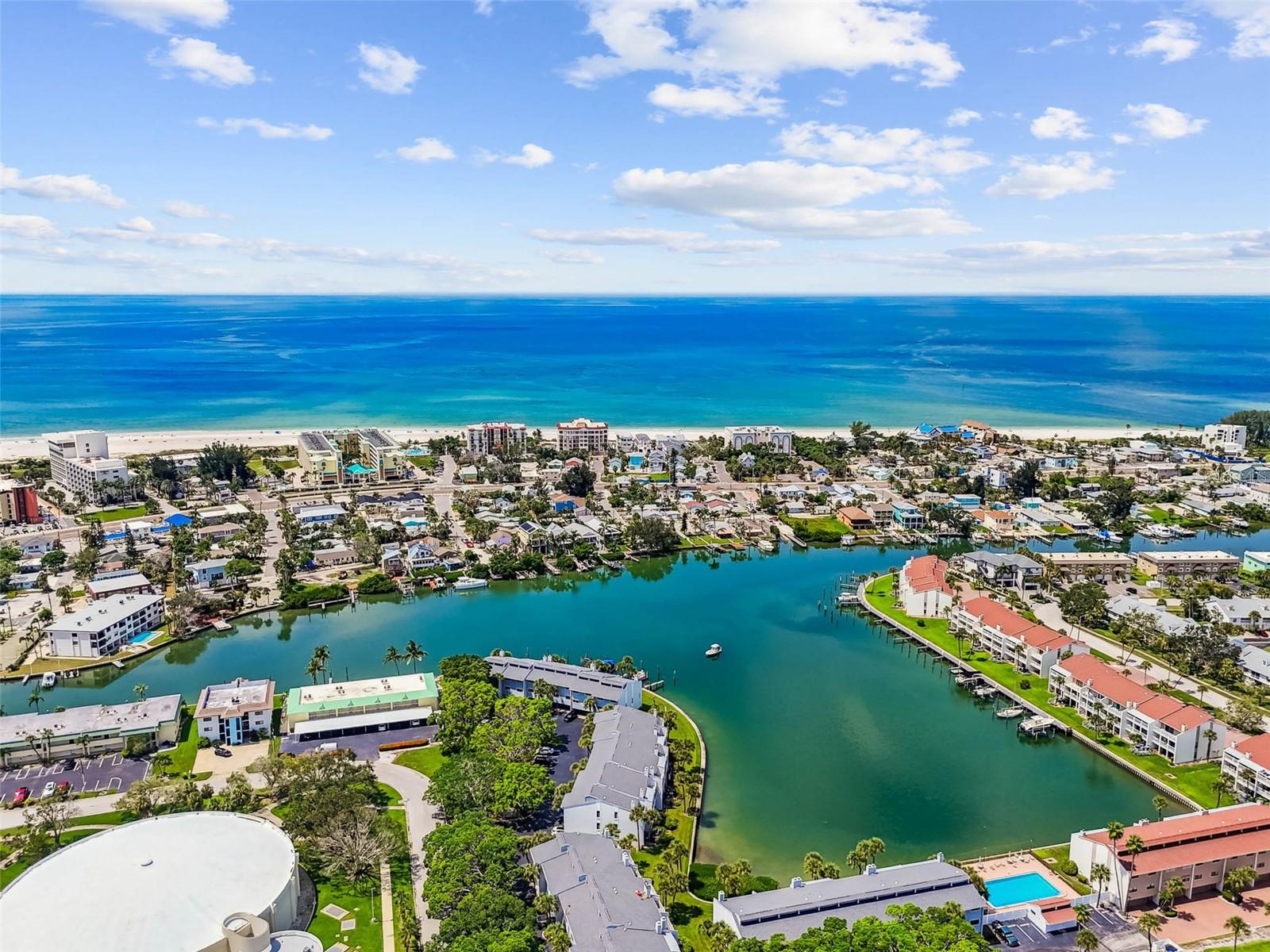 12134 CAPRI CIR S #803, TREASURE ISLAND, FL — photo 44