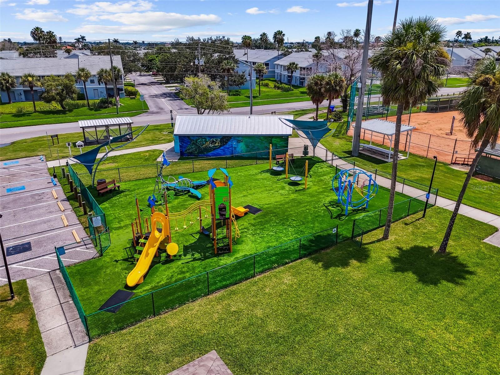 12134 CAPRI CIR S #803, TREASURE ISLAND, FL — photo 48