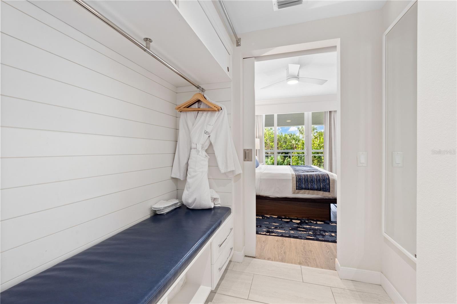 240 SANDS POINT RD #4102, LONGBOAT KEY, FL — photo 13