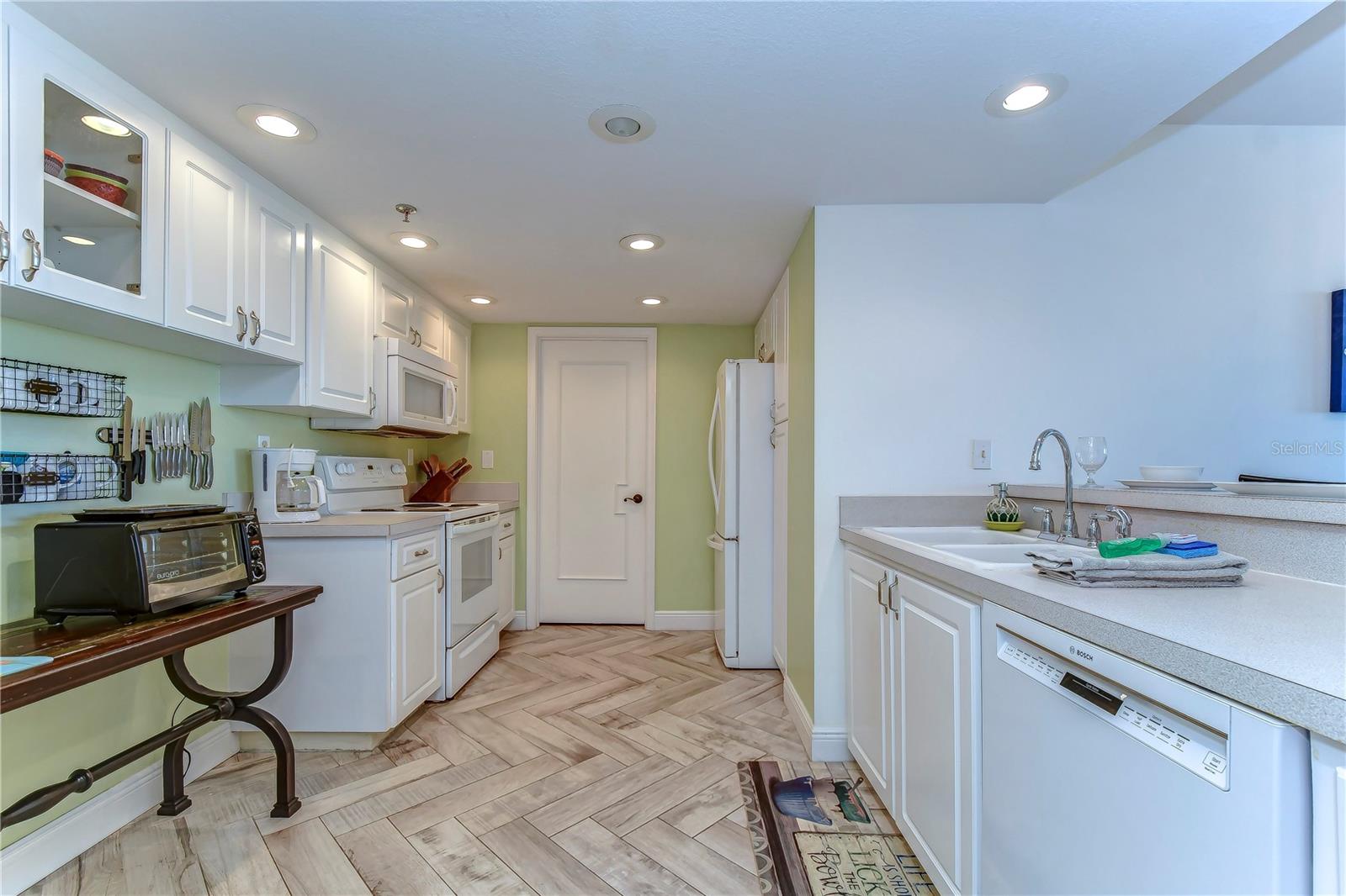 6322 PALMA DEL MAR BLVD S #505, ST PETERSBURG, FL — photo 5