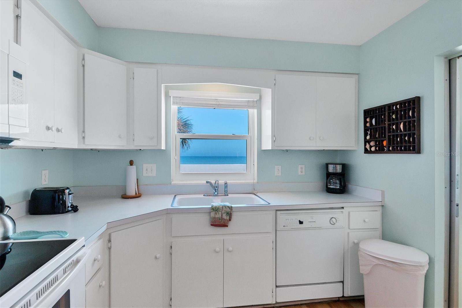 1336 BENJAMIN FRANKLIN DR #F2, SARASOTA, FL — photo 11