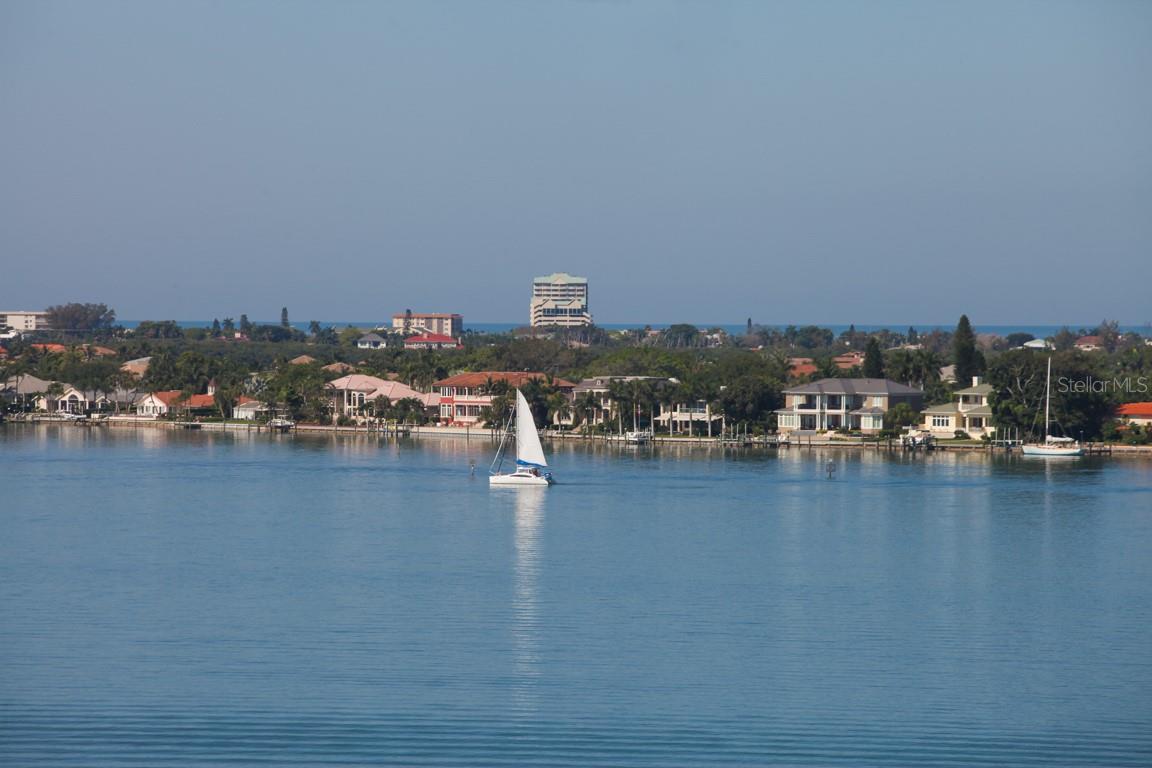 1336 BENJAMIN FRANKLIN DR #F2, SARASOTA, FL — photo 40