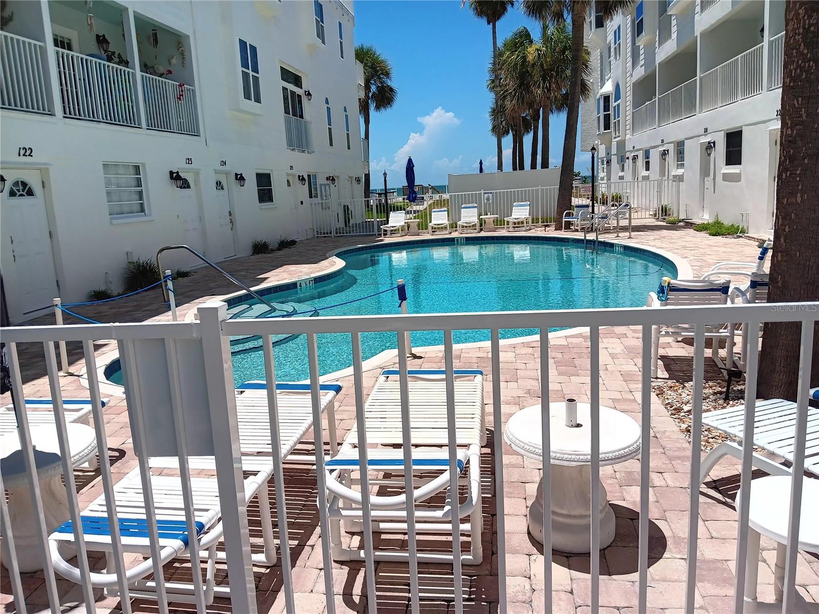 17960 GULF BLVD #118, REDINGTON SHORES, FL — photo 29