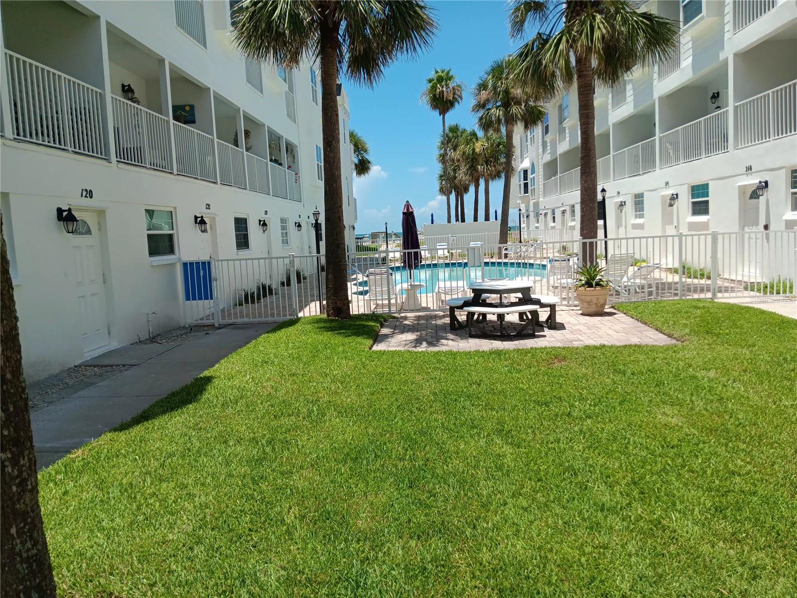 17960 GULF BLVD #118, REDINGTON SHORES, FL — photo 30