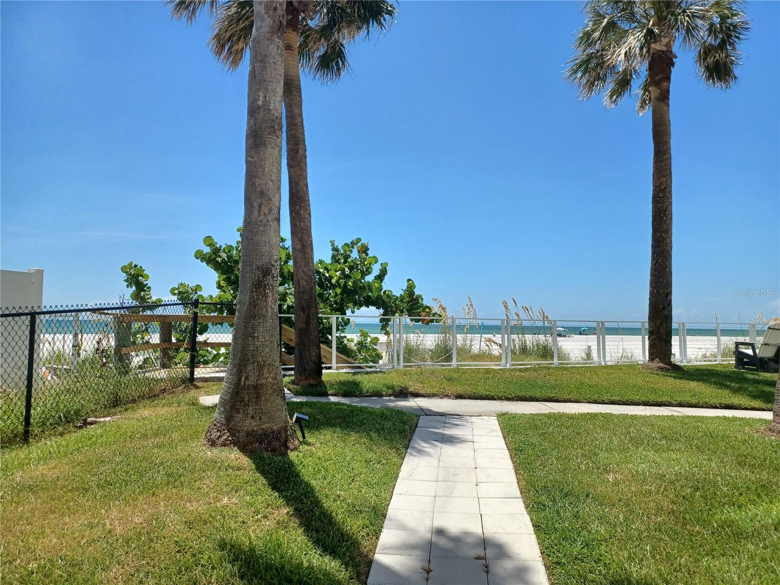 17960 GULF BLVD #118, REDINGTON SHORES, FL — photo 38