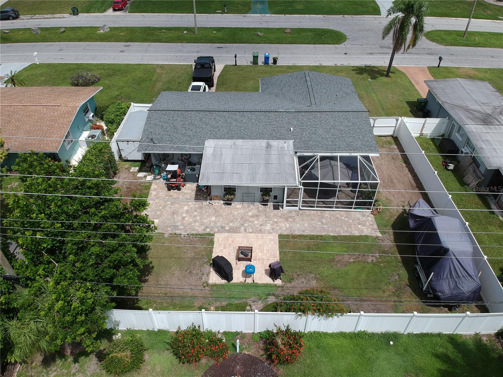 2815 SOUTHERN PKWY W, BRADENTON, FL — photo 17