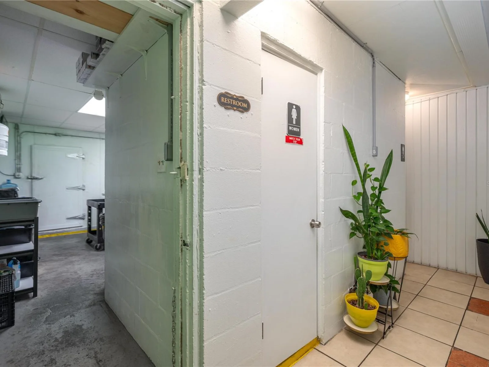 114 W CENTRAL AVE, LAKE WALES, FL — photo 21