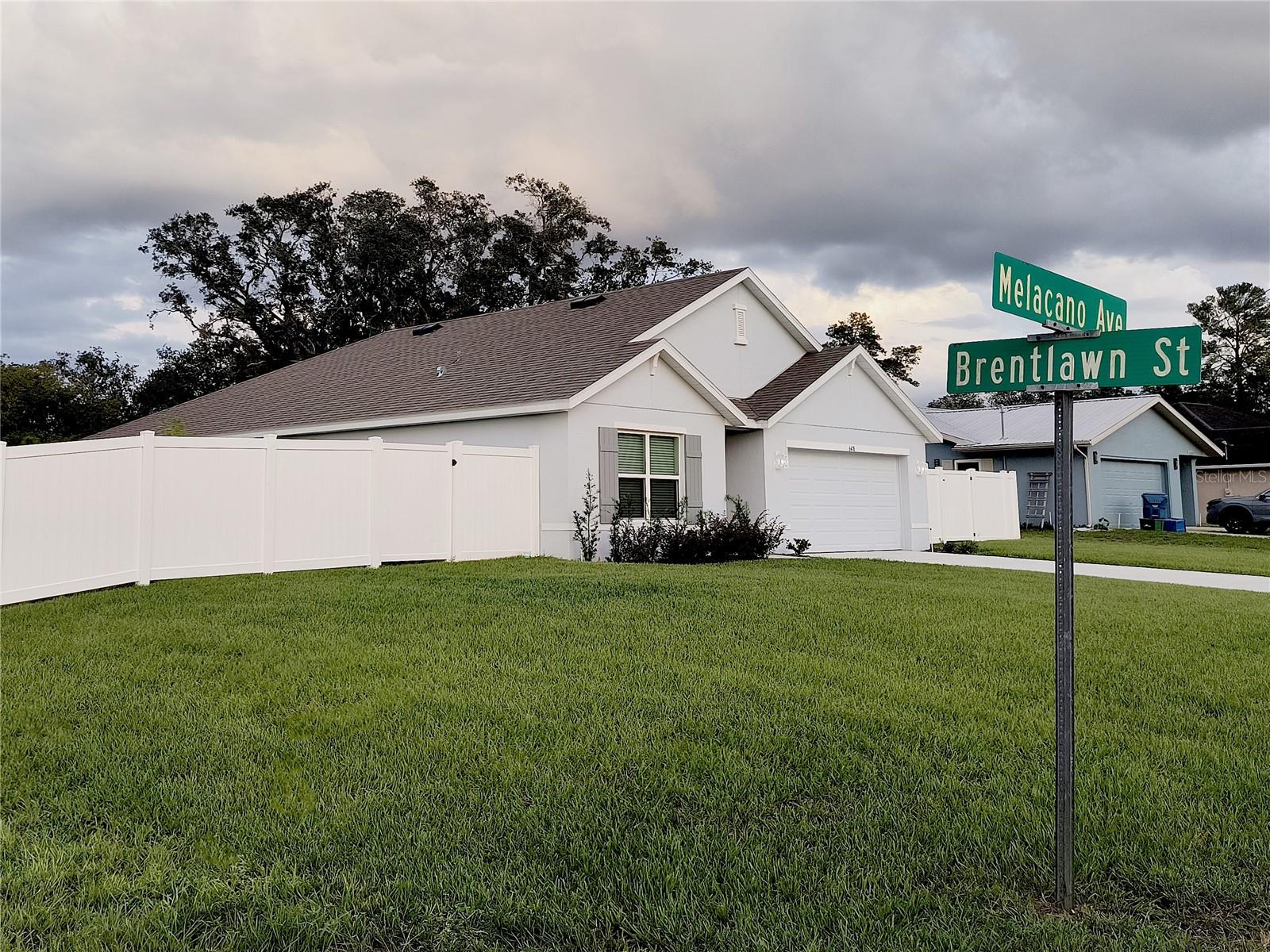 6476 MELACANO AVE, SPRING HILL, FL — photo 3