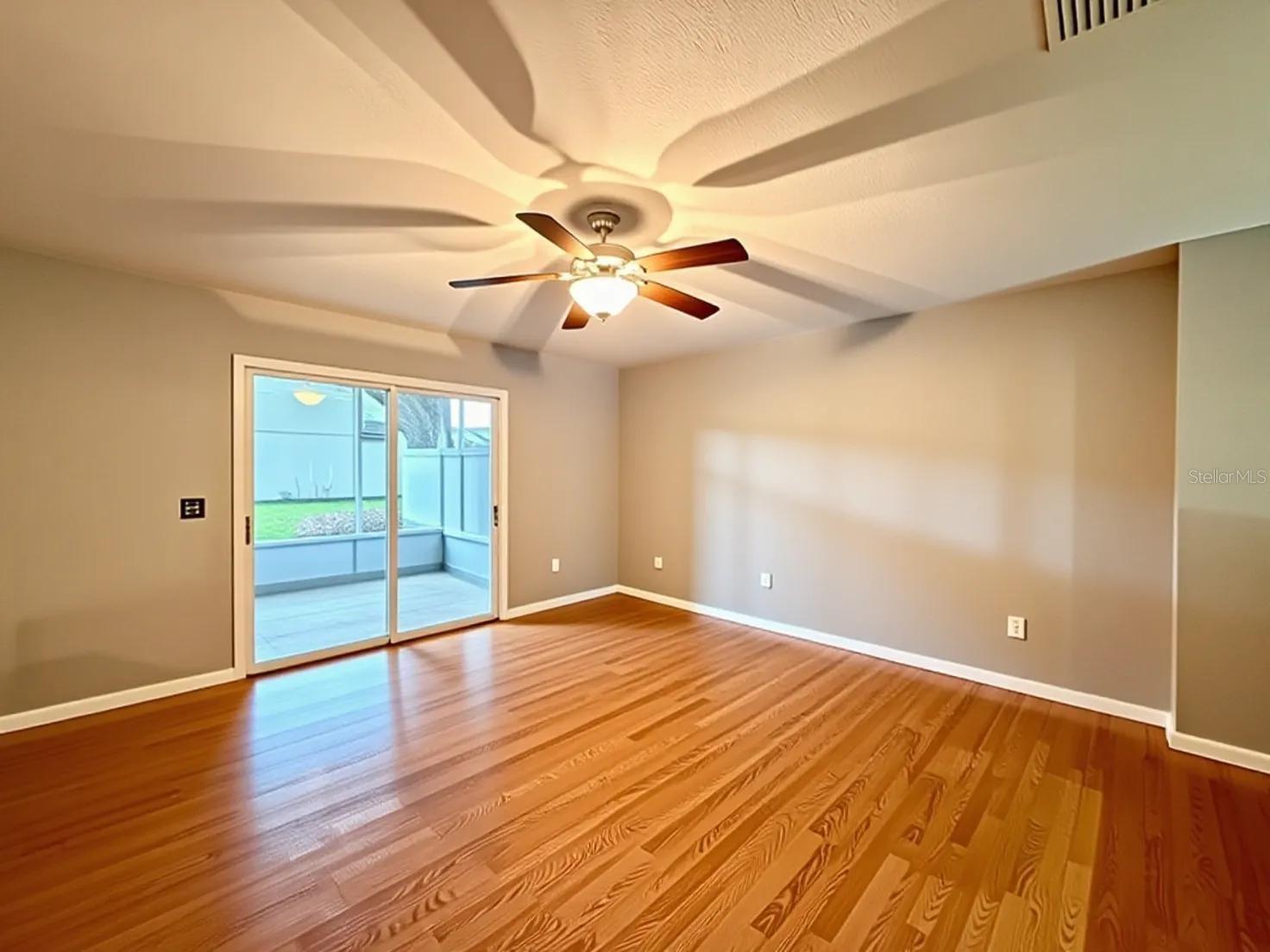 12406 NE 50TH VW, OXFORD, FL — photo 6