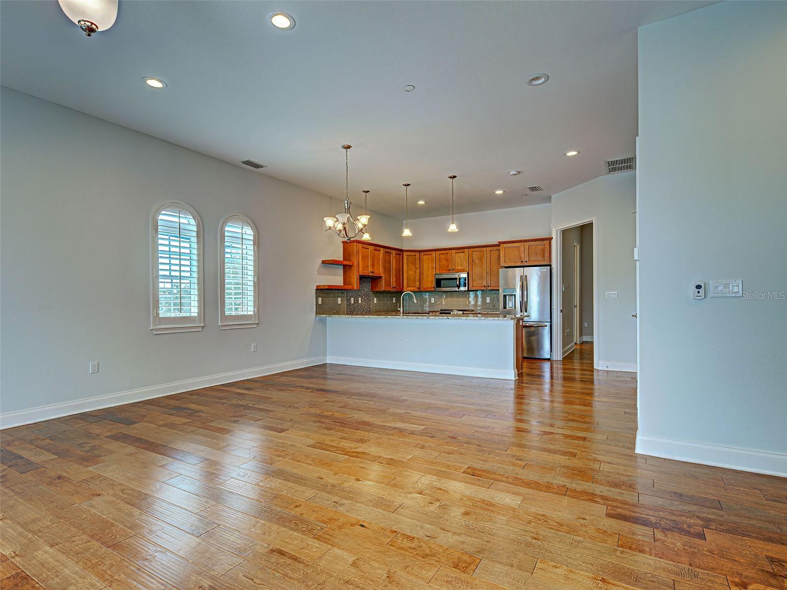 445 NOKOMIS AVE S #210, VENICE, FL — photo 11