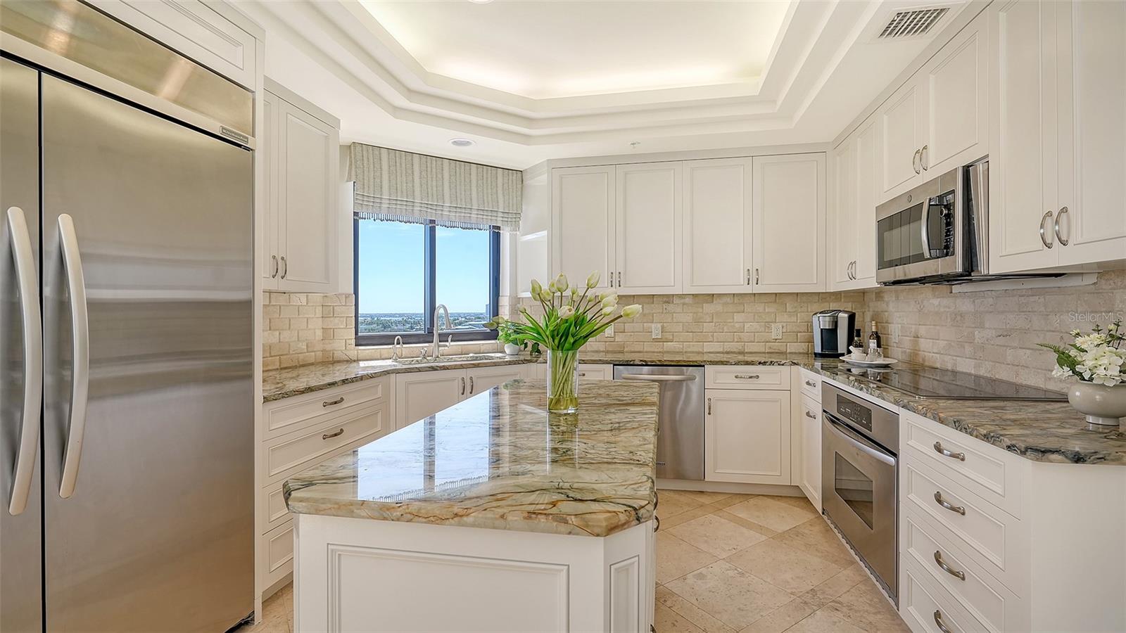 435 L AMBIANCE DR #L707, LONGBOAT KEY, FL — photo 24