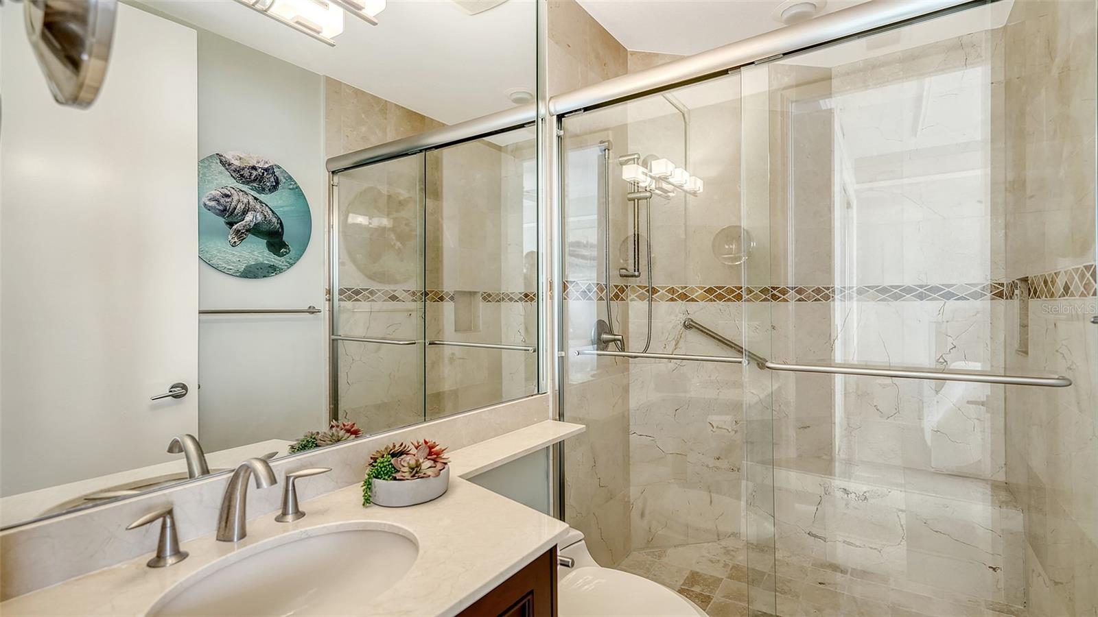 435 L AMBIANCE DR #L707, LONGBOAT KEY, FL — photo 41