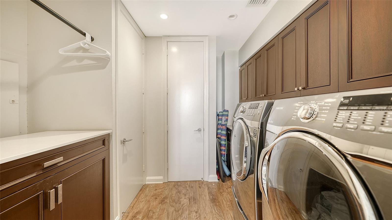 435 L AMBIANCE DR #L707, LONGBOAT KEY, FL — photo 42
