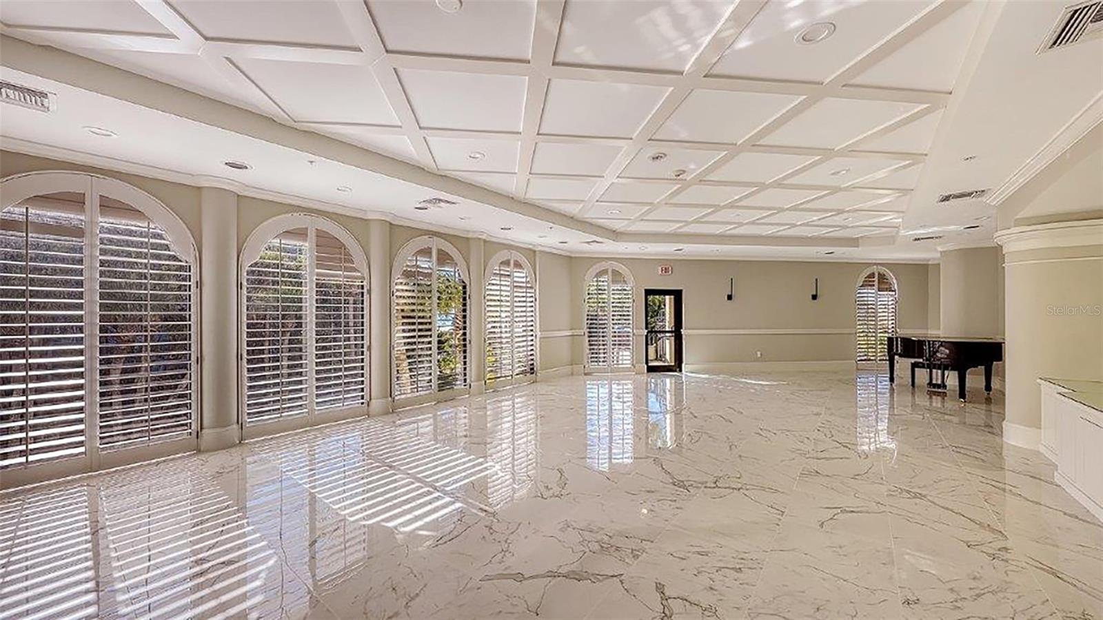 435 L AMBIANCE DR #L707, LONGBOAT KEY, FL — photo 60
