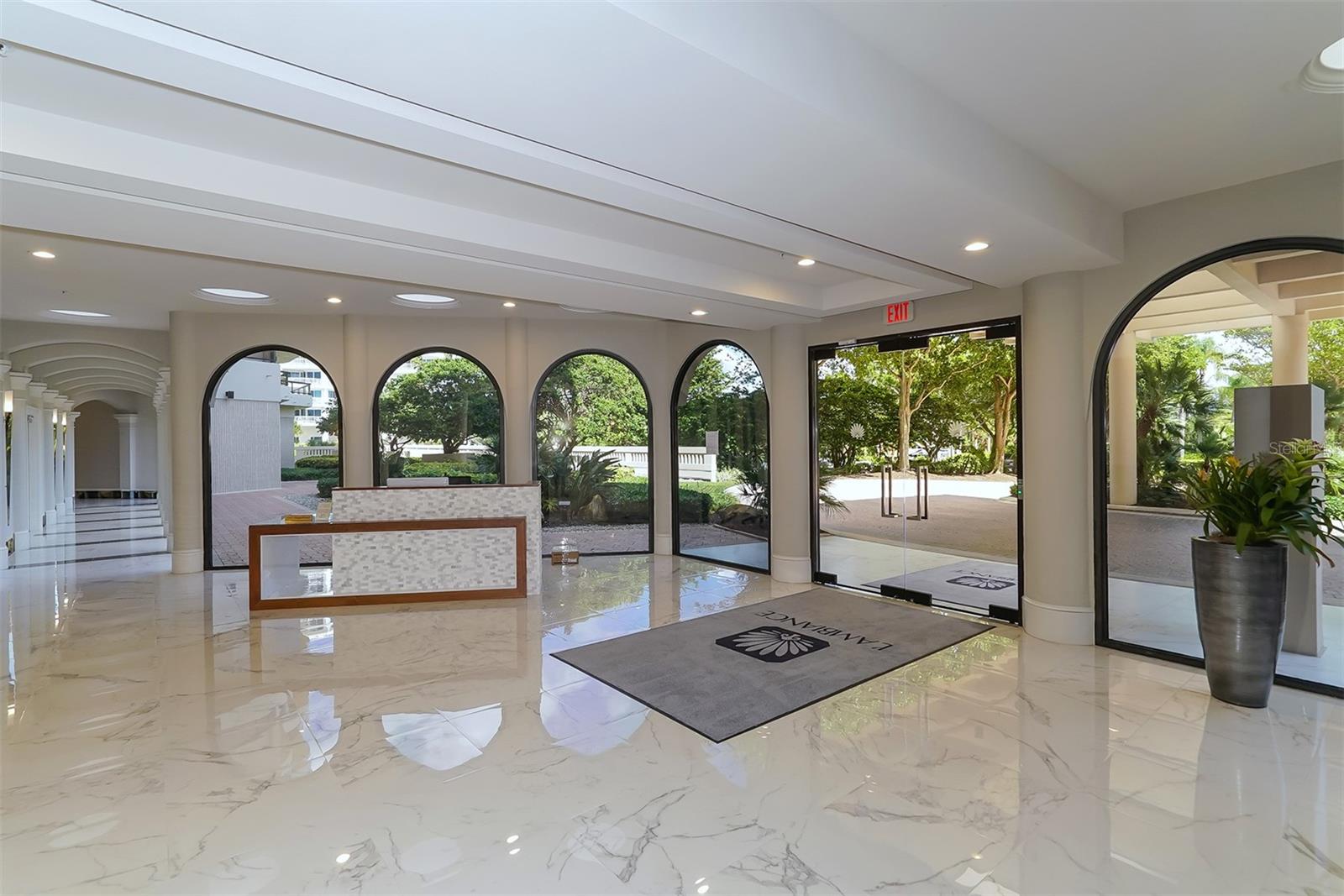 435 L AMBIANCE DR #L707, LONGBOAT KEY, FL — photo 61