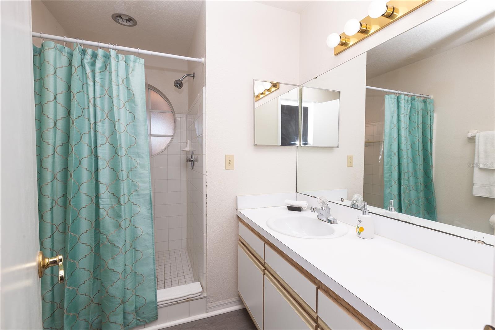 2492 SWEETWATER CLUB CIR #68, KISSIMMEE, FL — photo 4