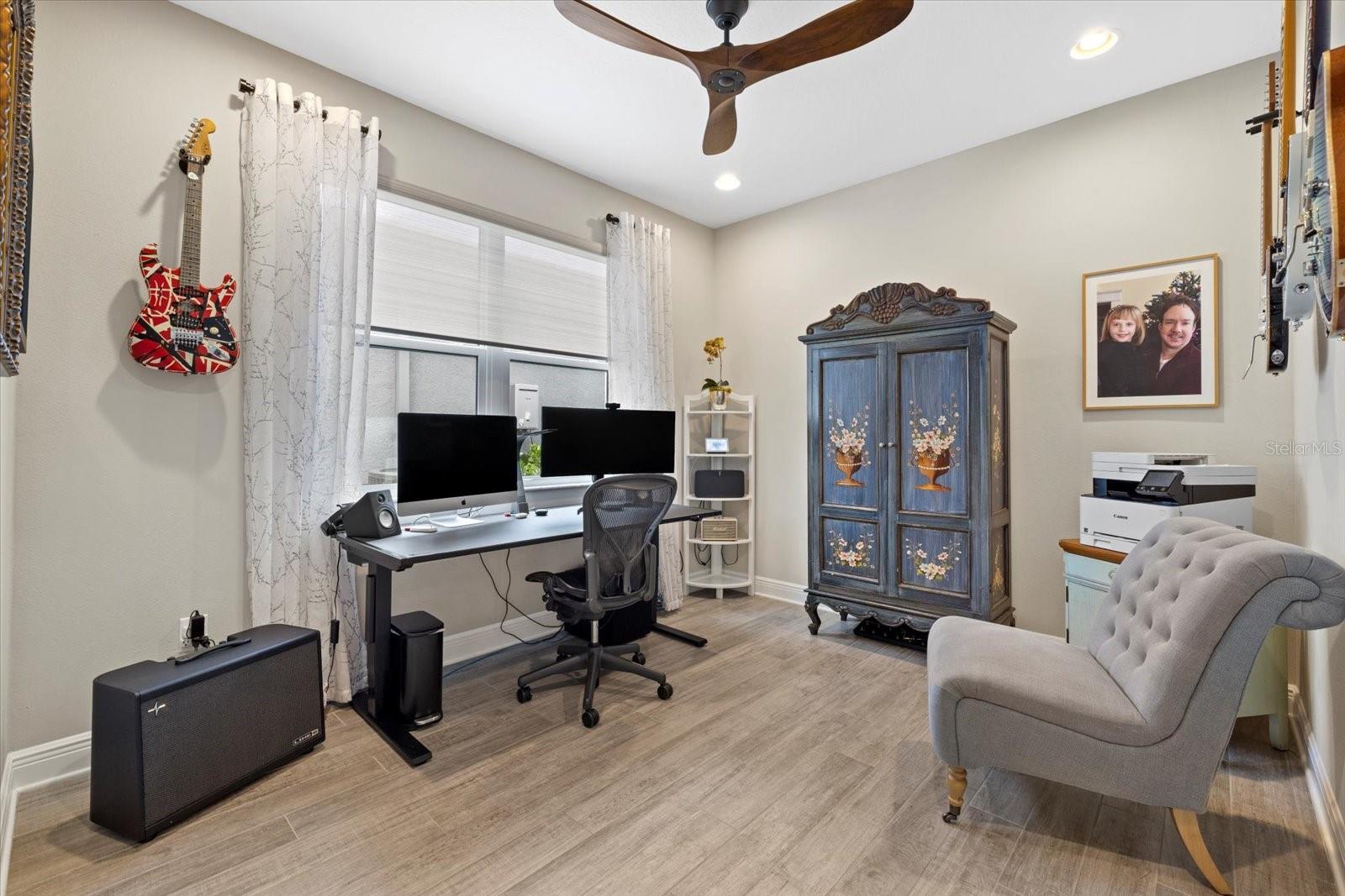 16750 SAVORY MIST CIR, BRADENTON, FL — photo 31