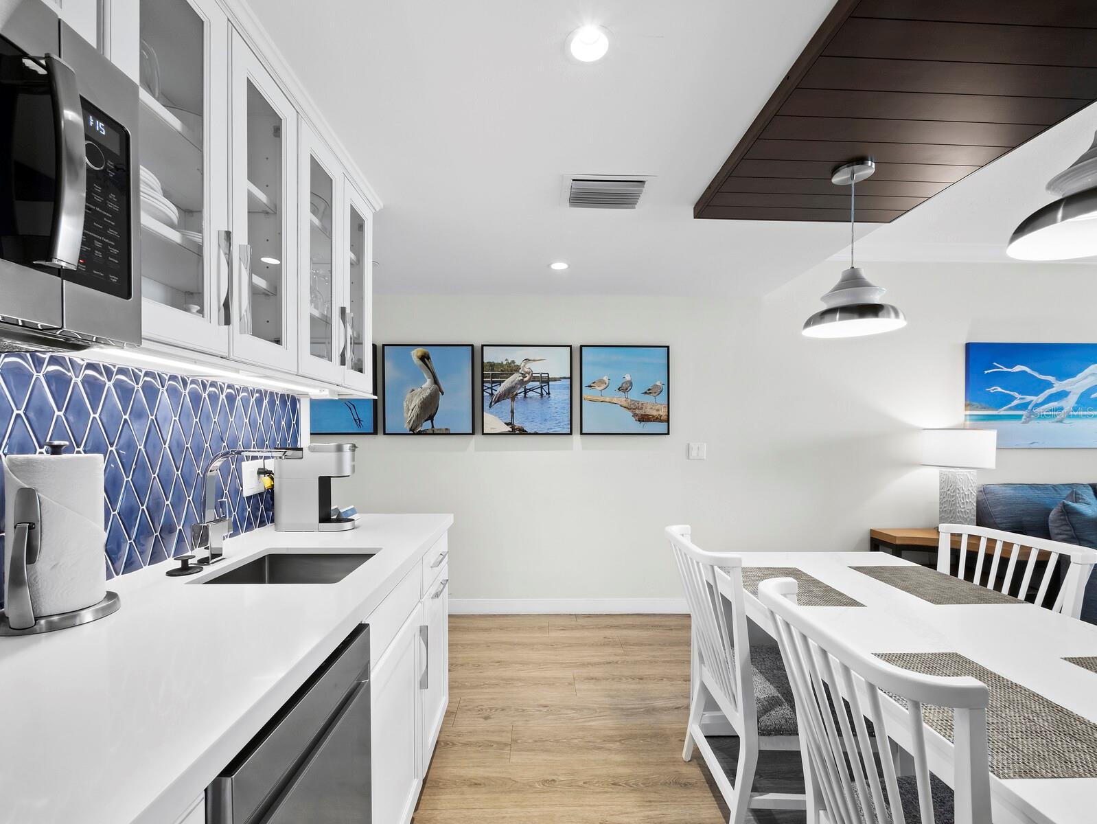 210 SANDS POINT RD #2405, LONGBOAT KEY, FL — photo 11