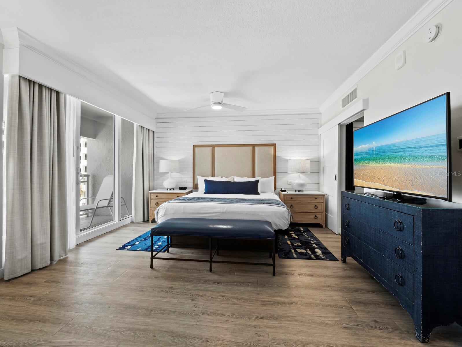 210 SANDS POINT RD #2405, LONGBOAT KEY, FL — photo 14