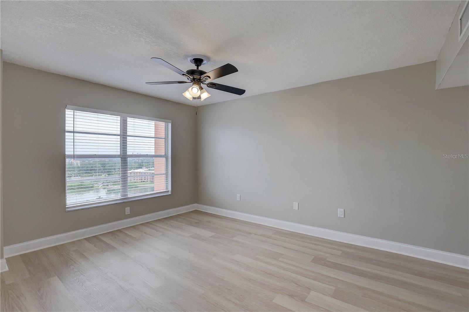 4900 BRITTANY DR S #1409, ST PETERSBURG, FL — photo 22
