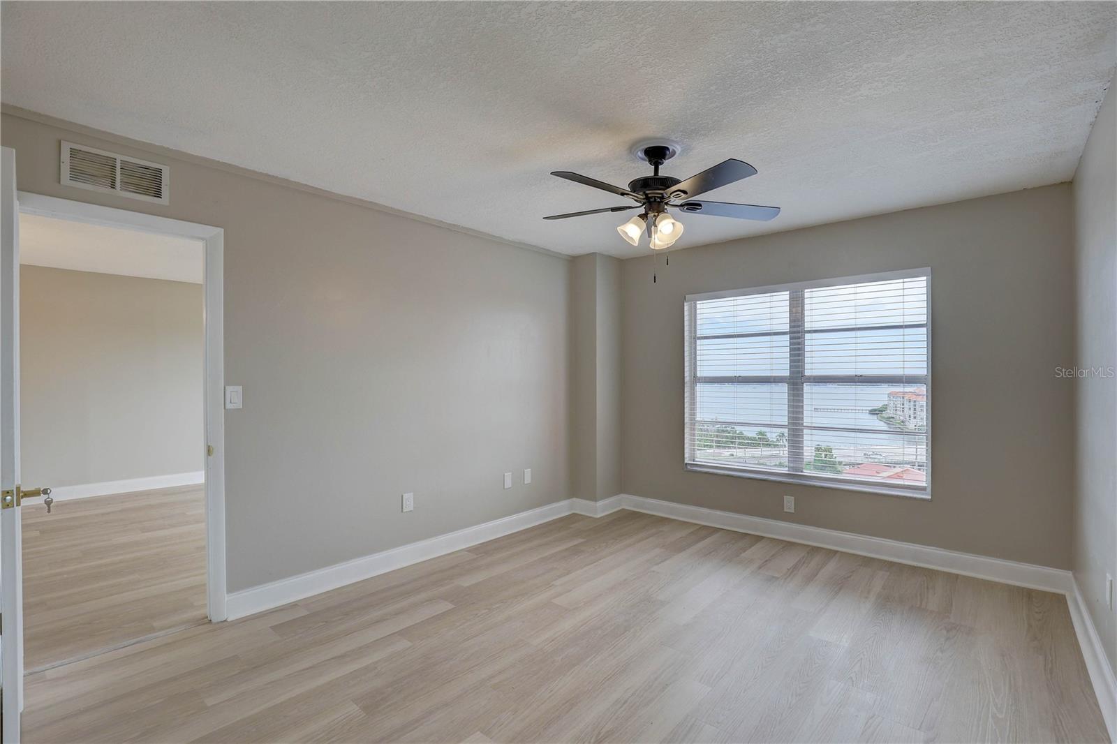 4900 BRITTANY DR S #1409, ST PETERSBURG, FL — photo 24