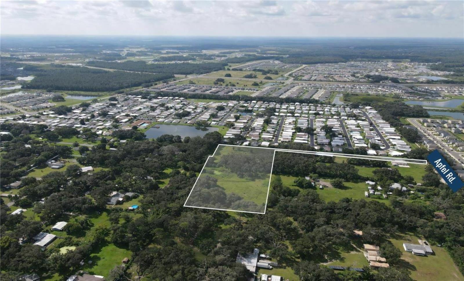 3230 APFEL RD, WESLEY CHAPEL, FL