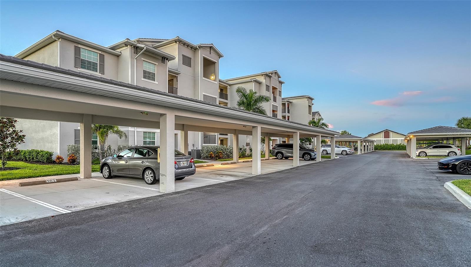 12140 WELLEN GOLF ST #301, VENICE, FL — photo 4