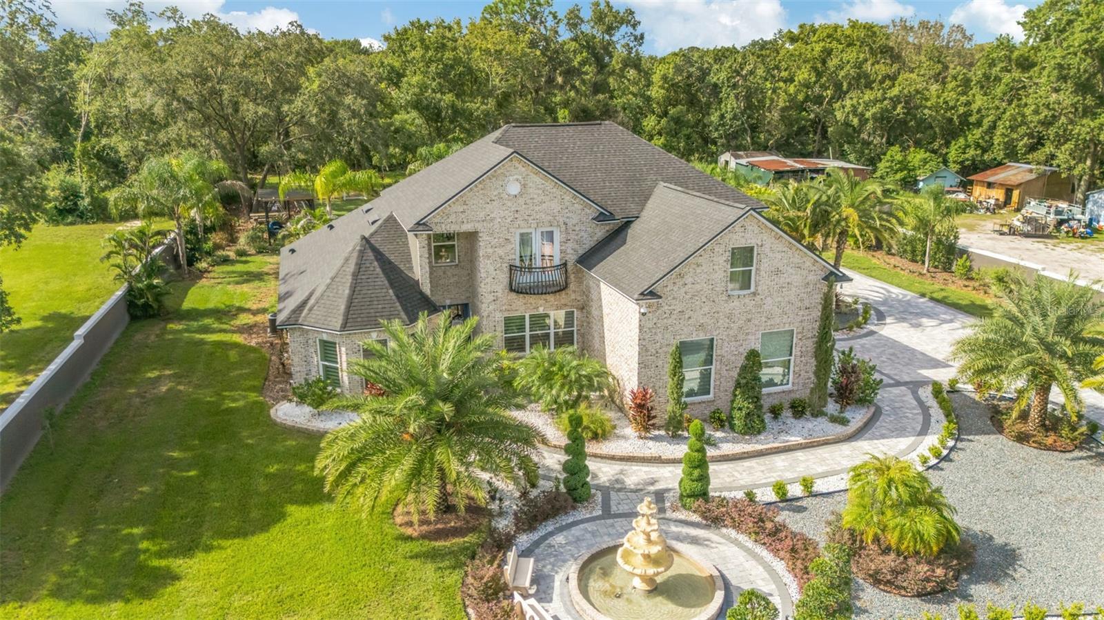 416 W SOCRUM LOOP RD, LAKELAND, FL — photo 3
