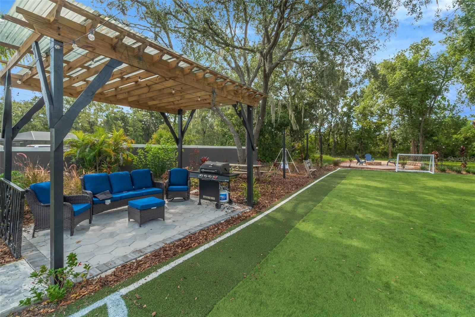 416 W SOCRUM LOOP RD, LAKELAND, FL — photo 11