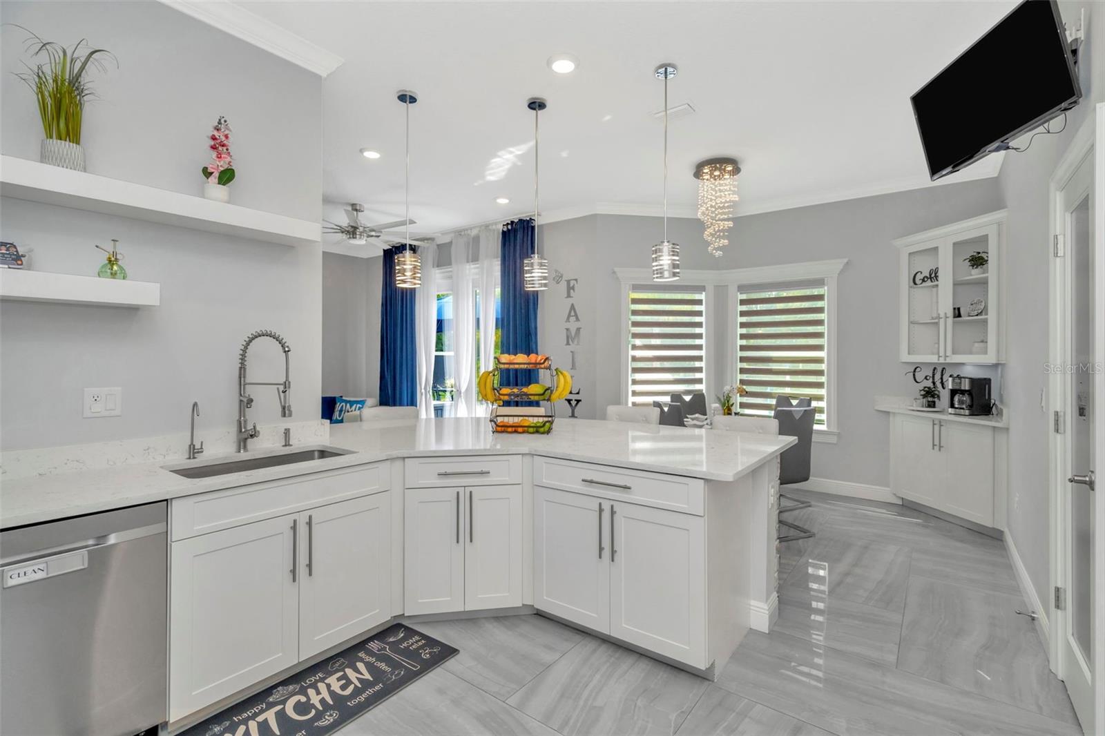416 W SOCRUM LOOP RD, LAKELAND, FL — photo 25