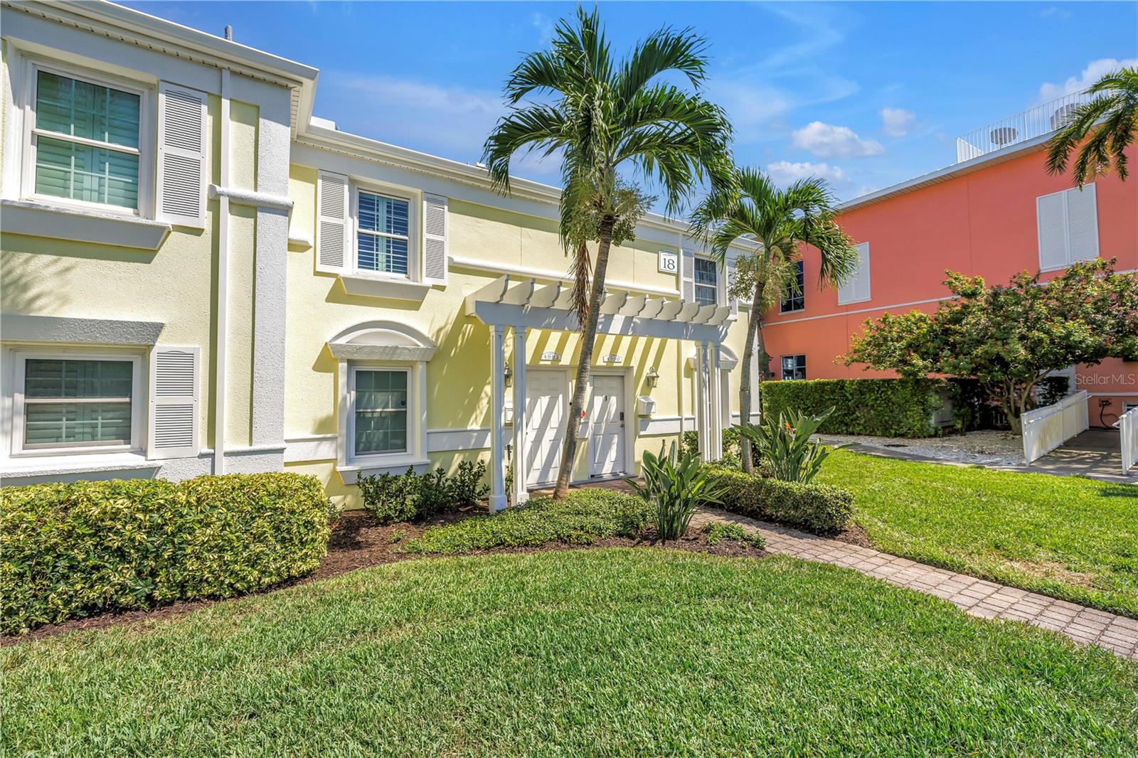 4982 COQUINA KEY DR SE, ST PETERSBURG, FL — photo 4