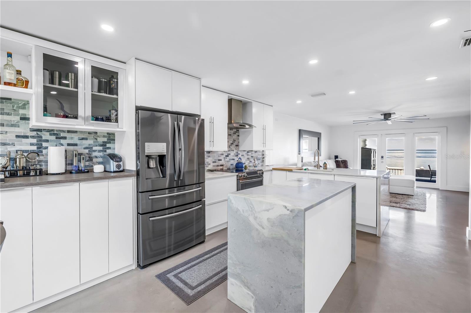 4982 COQUINA KEY DR SE, ST PETERSBURG, FL — photo 19