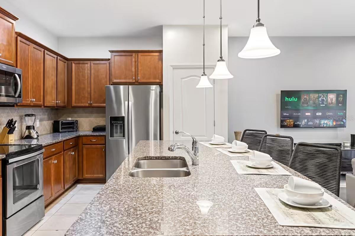 2402 DUBAI ST, KISSIMMEE, FL — photo 5