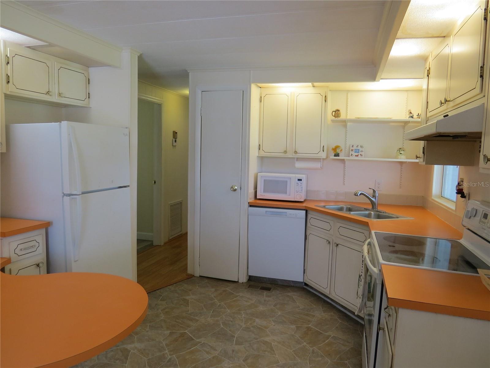 705 BLACKBURN BLVD, NORTH PORT, FL — photo 3
