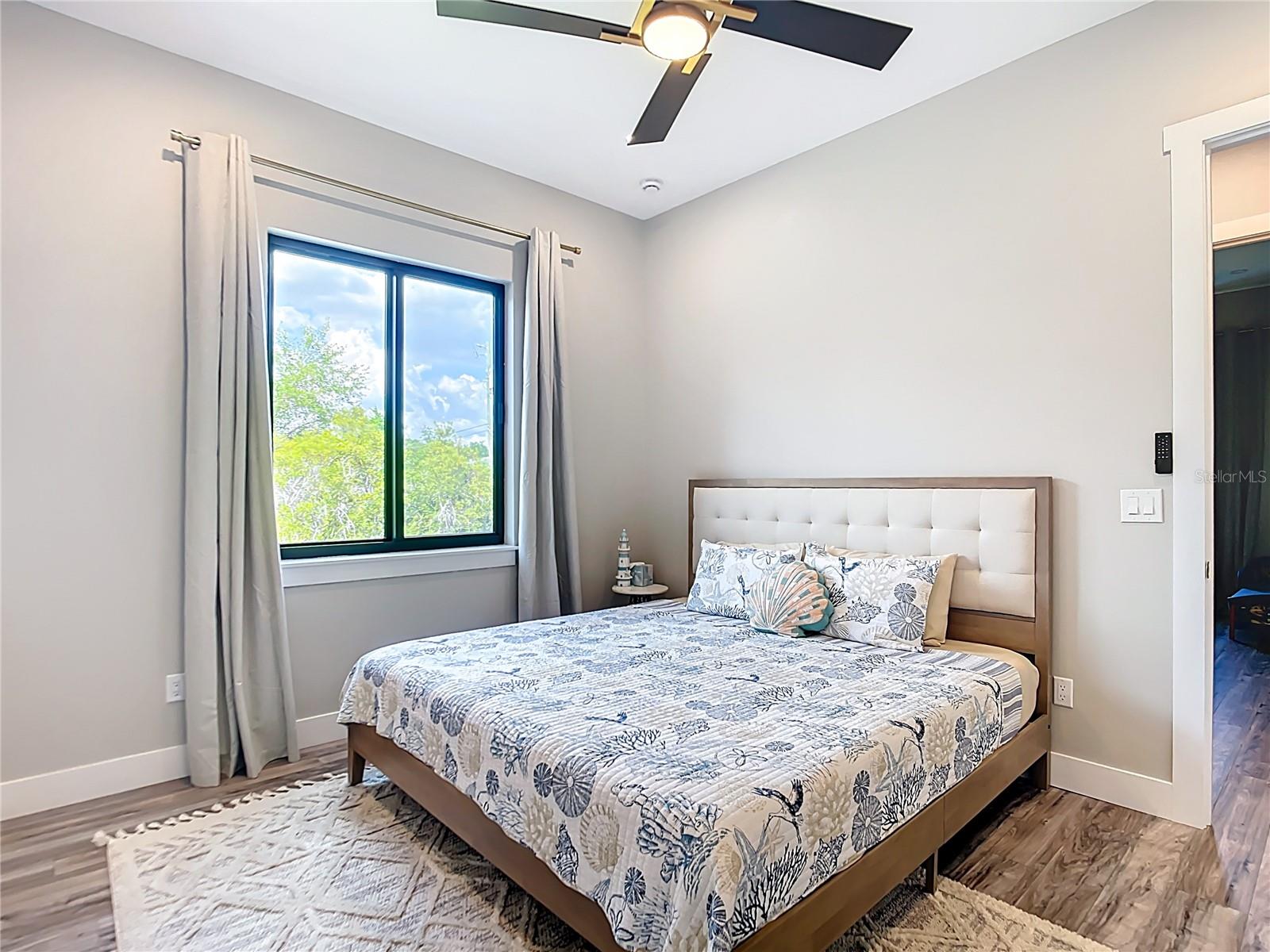 7152 BOUGAINVILLEA ST, ENGLEWOOD, FL — photo 15