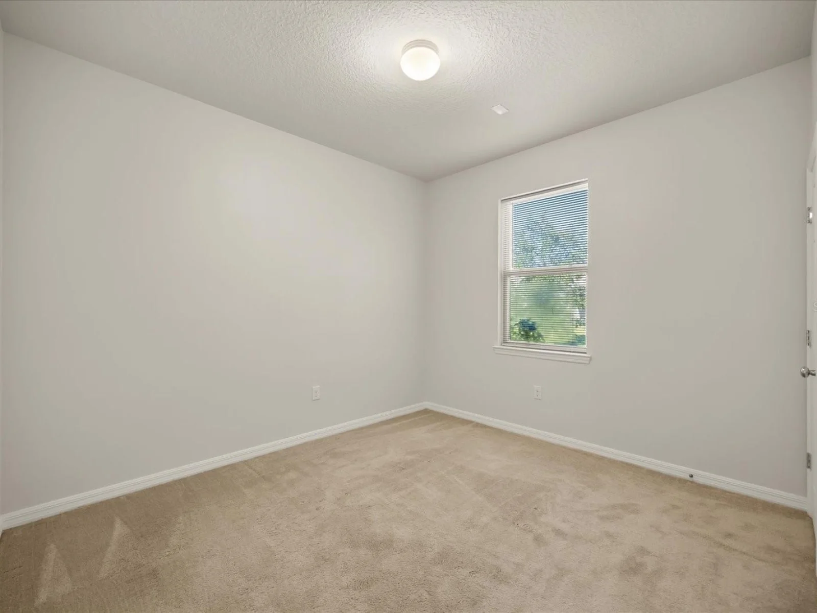 2716 VISTA VERDE LN, KISSIMMEE, FL — photo 9