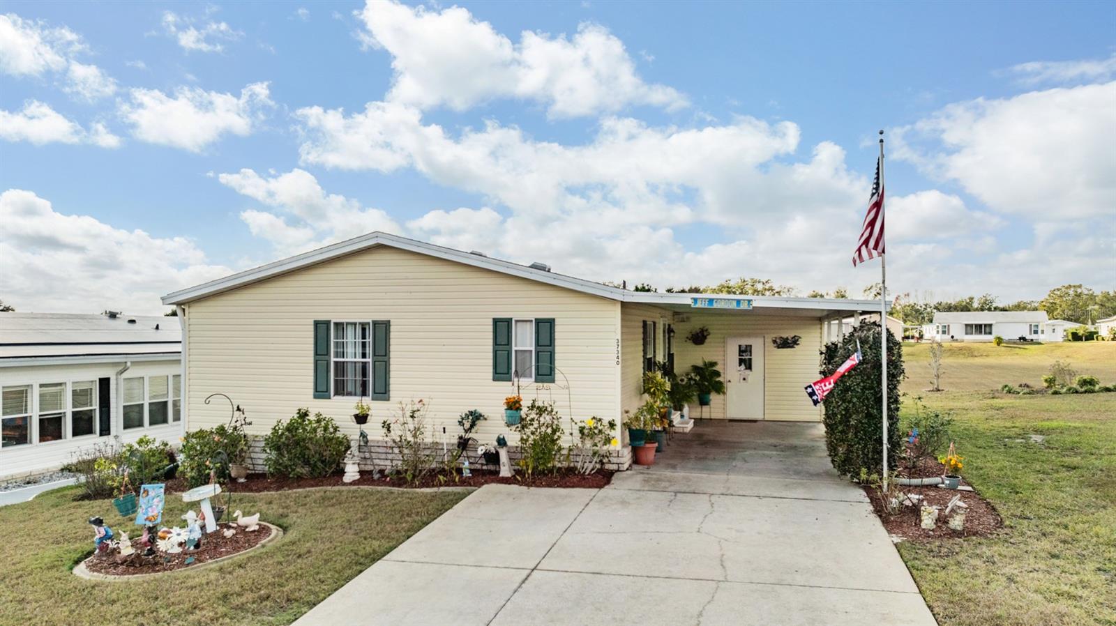 37340 NEUKOM AVE, ZEPHYRHILLS, FL — photo 7