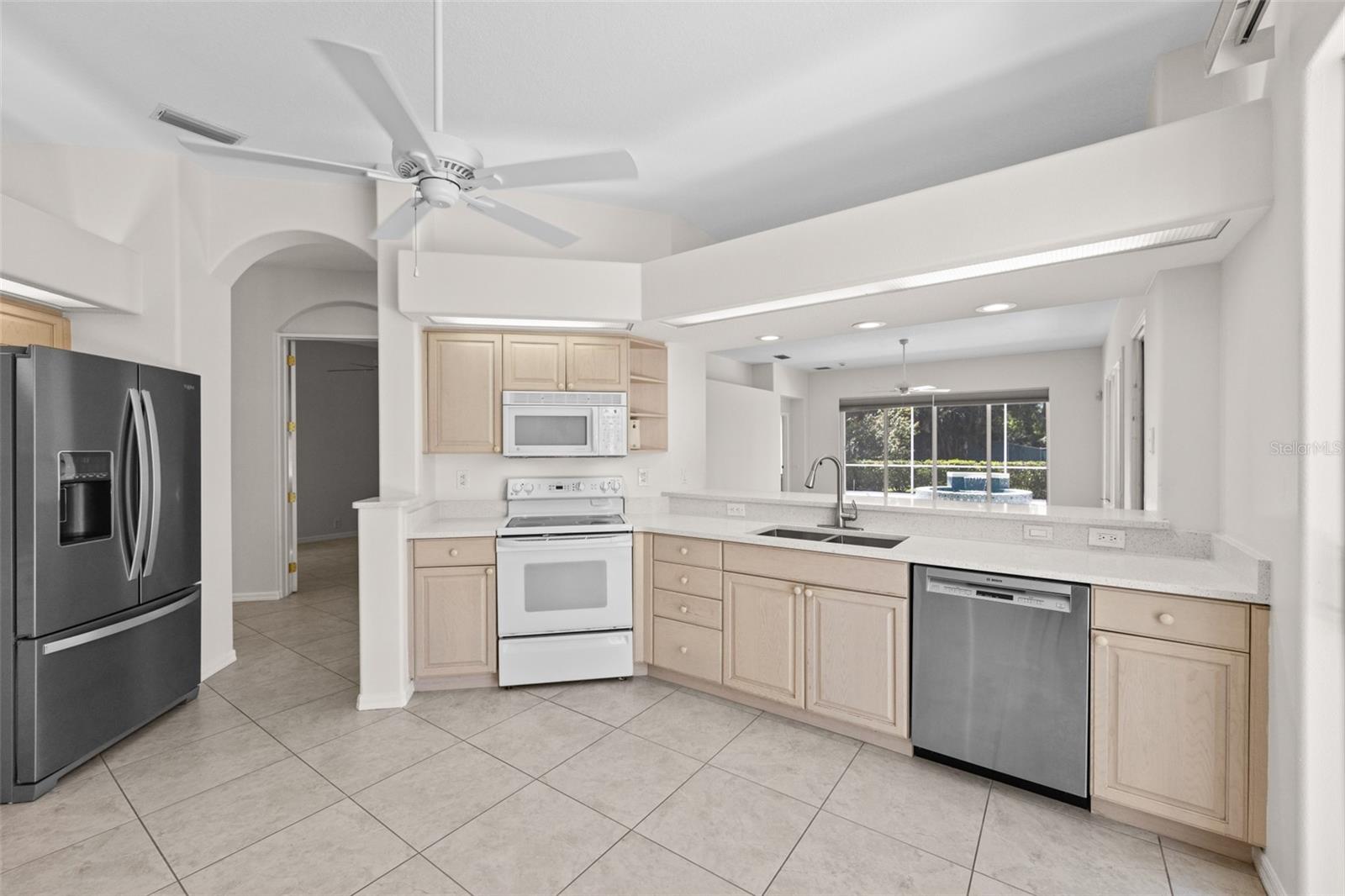 8628 54TH AVENUE CIR E, BRADENTON, FL — photo 14