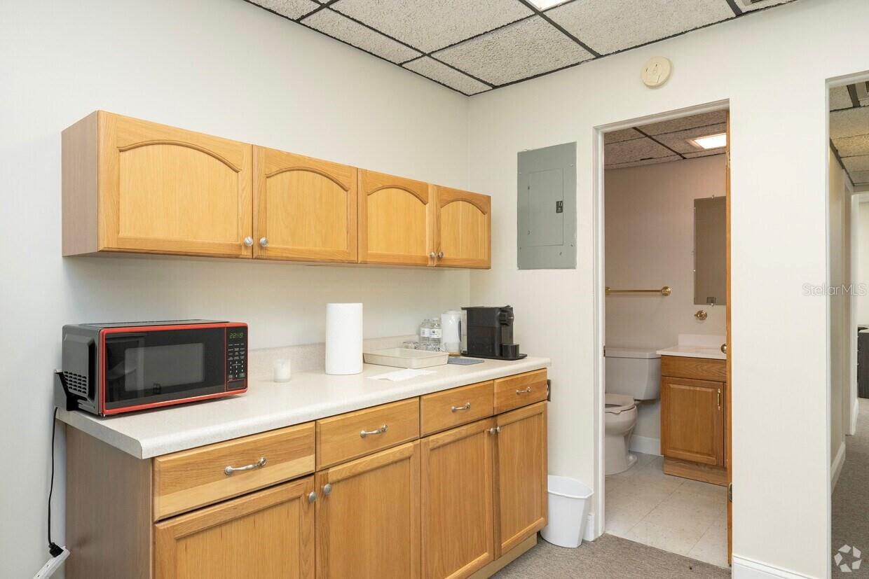 1207 N HIMES AVE #2, TAMPA, FL — photo 13