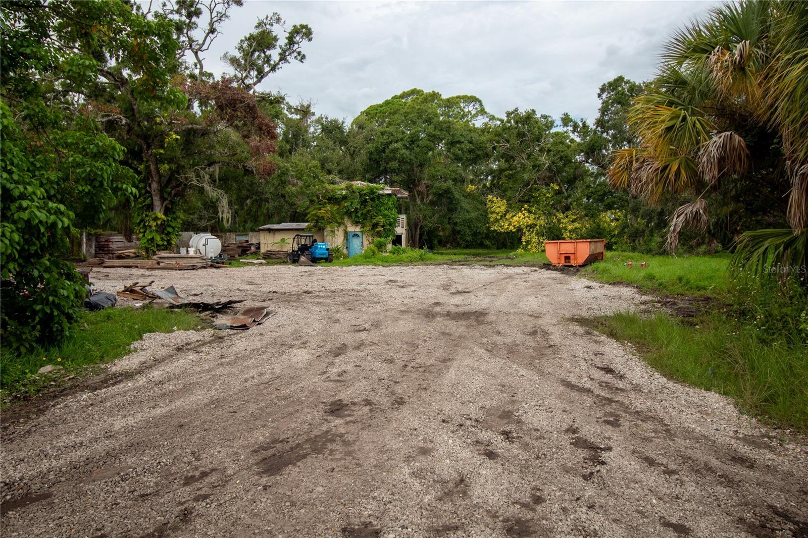8405 LOUISIANA ST, SARASOTA, FL — photo 9