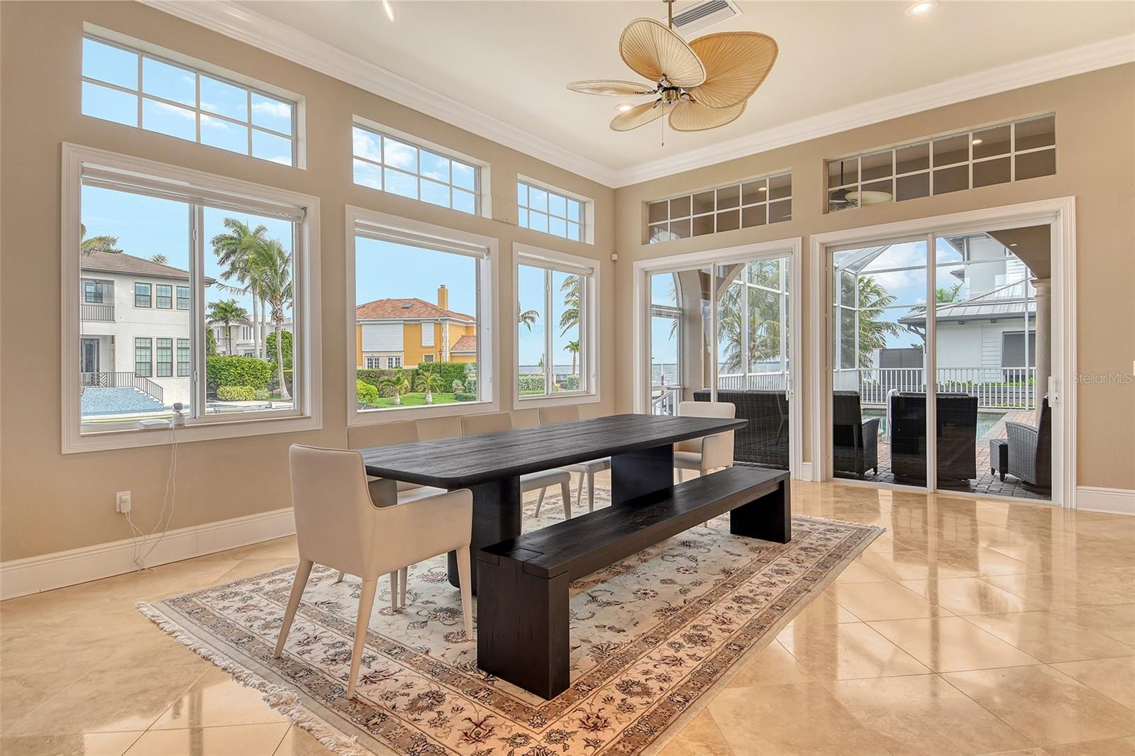 591 PUTTING GREEN LN, LONGBOAT KEY, FL — photo 32