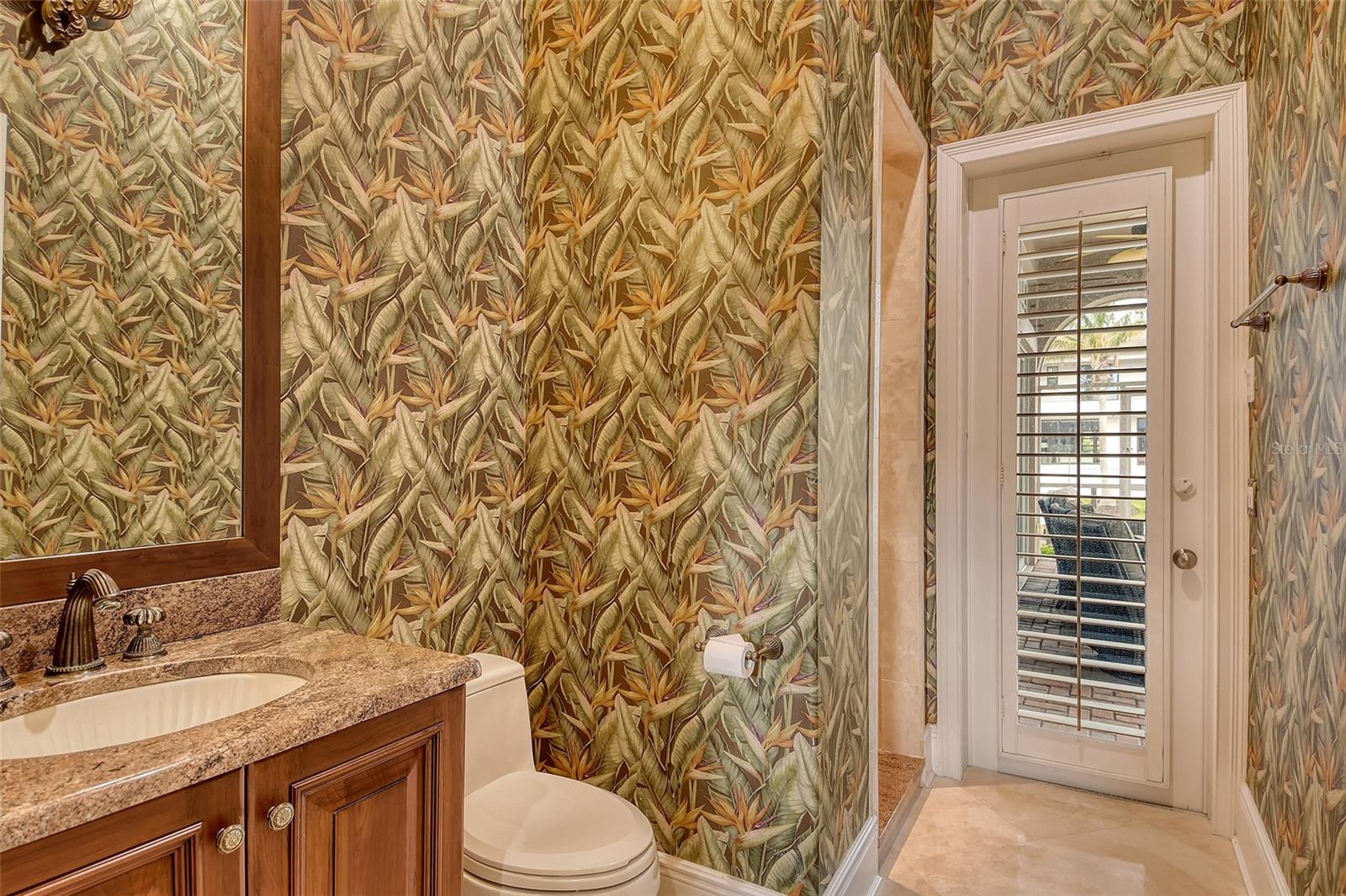 591 PUTTING GREEN LN, LONGBOAT KEY, FL — photo 51