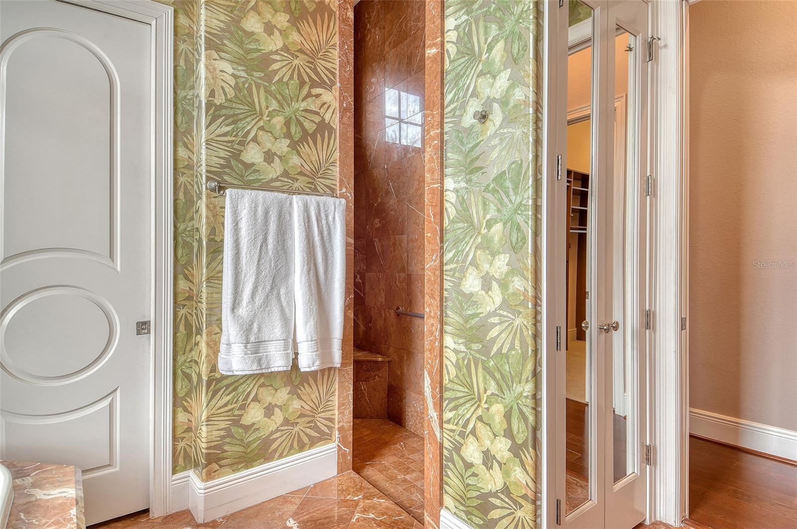 591 PUTTING GREEN LN, LONGBOAT KEY, FL — photo 66