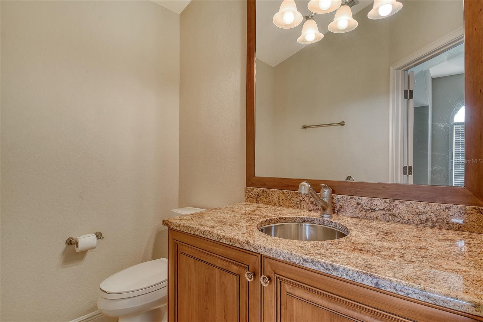 591 PUTTING GREEN LN, LONGBOAT KEY, FL — photo 105