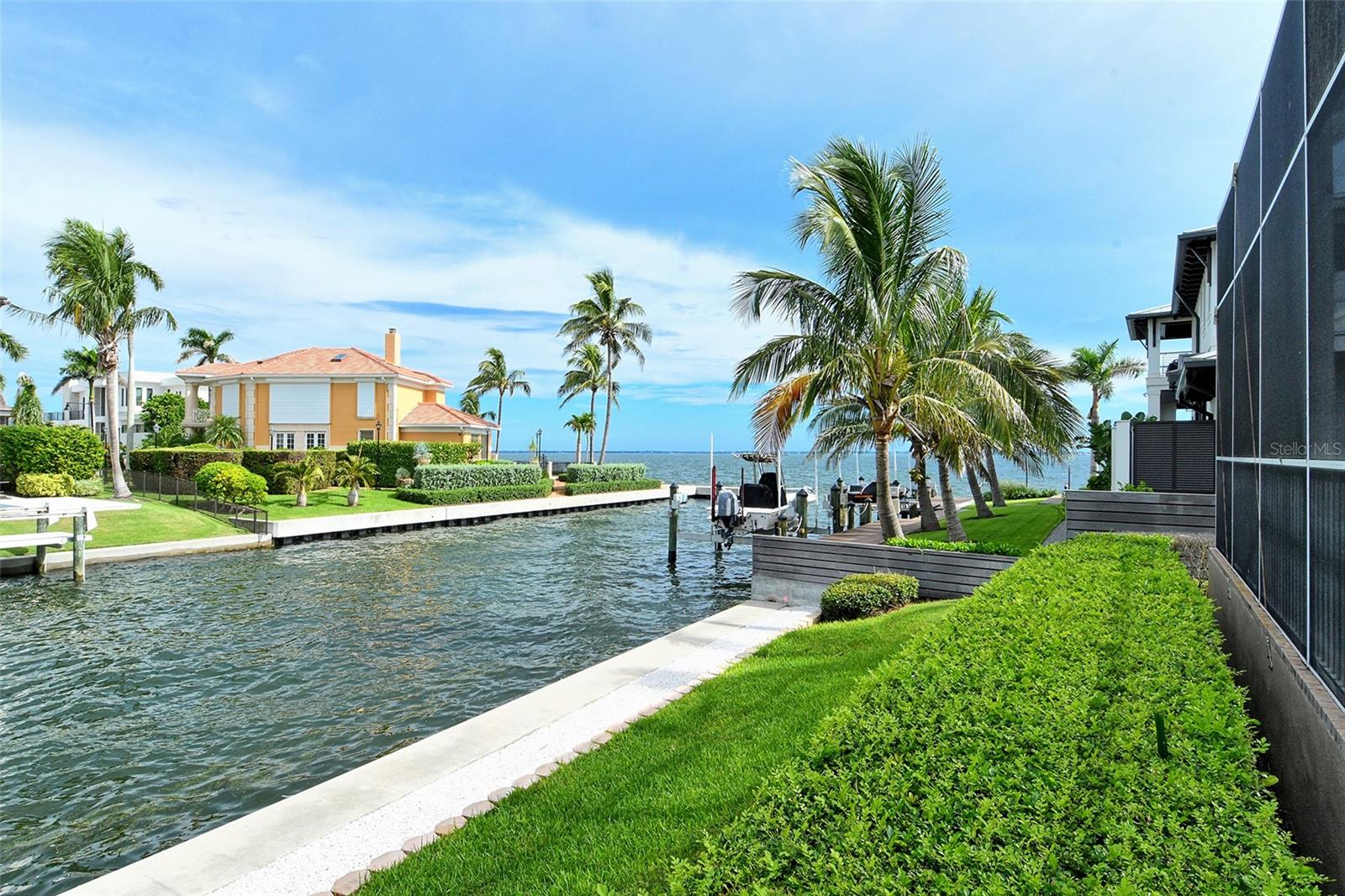 591 PUTTING GREEN LN, LONGBOAT KEY, FL — photo 123