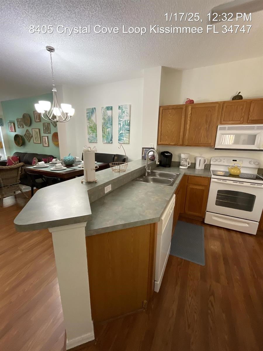 8405 CRYSTAL COVE LOOP, KISSIMMEE, FL — photo 14
