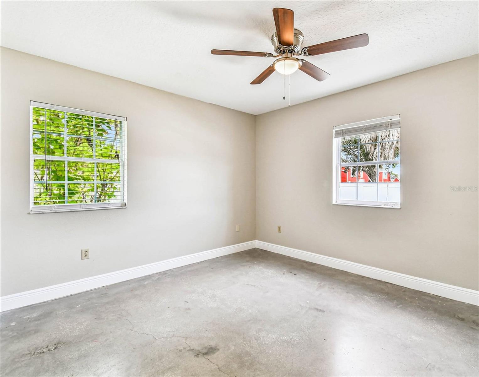 1101 81ST AVE N, ST PETERSBURG, FL — photo 49