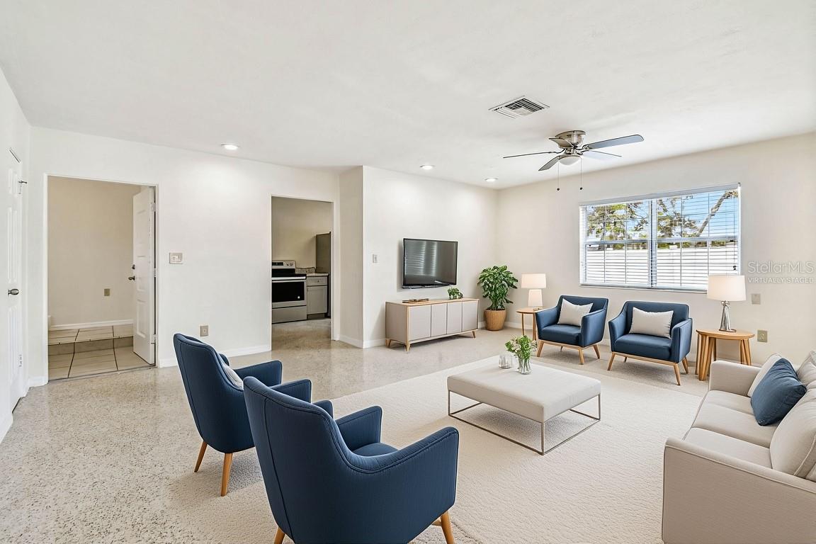 1101 81ST AVE N, ST PETERSBURG, FL — photo 12