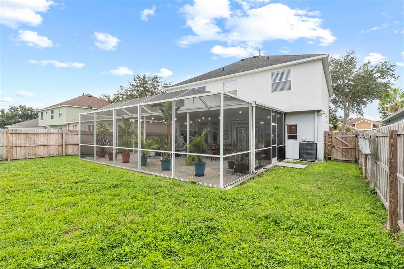 10237 GOLDENBROOK WAY, TAMPA, FL — photo 43
