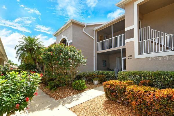 9641 CASTLE POINT DR #1215, SARASOTA, FL — photo 2
